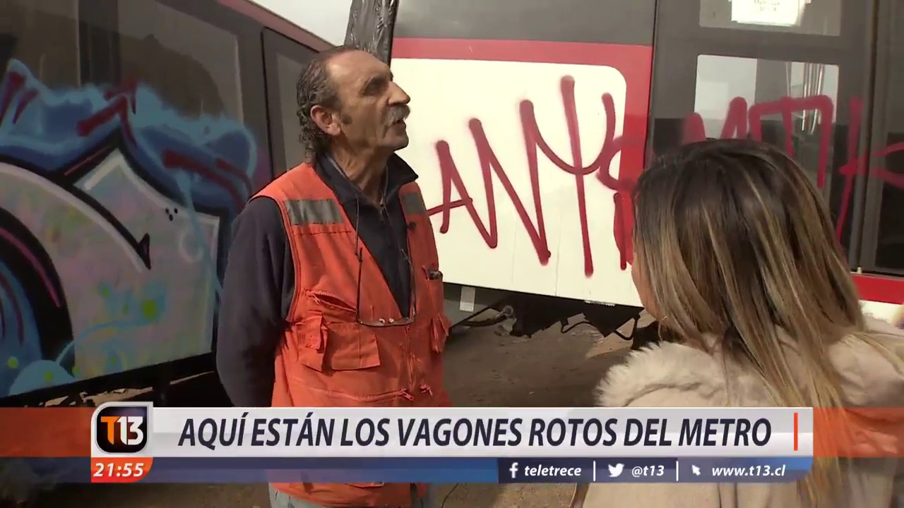 Los carros destruidos del metro