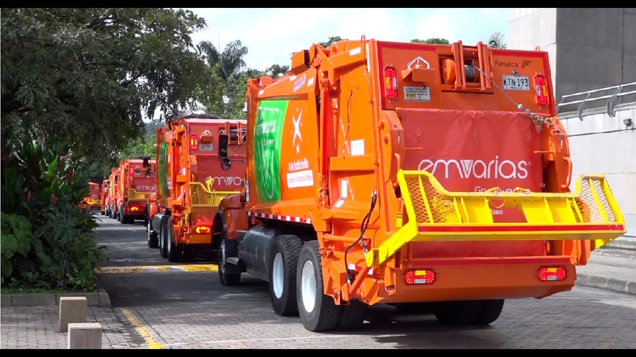 Emvarias: 15 nuevos carros de recolección de basura