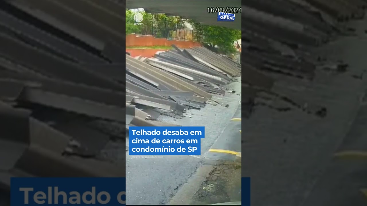 Telhado desaba em cima de carros em condomínio de SP #shorts