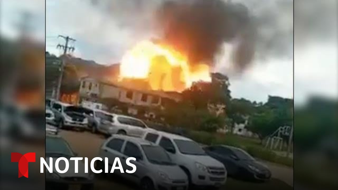 Dos carros bomba estallan en Colombia | Noticias Telemundo