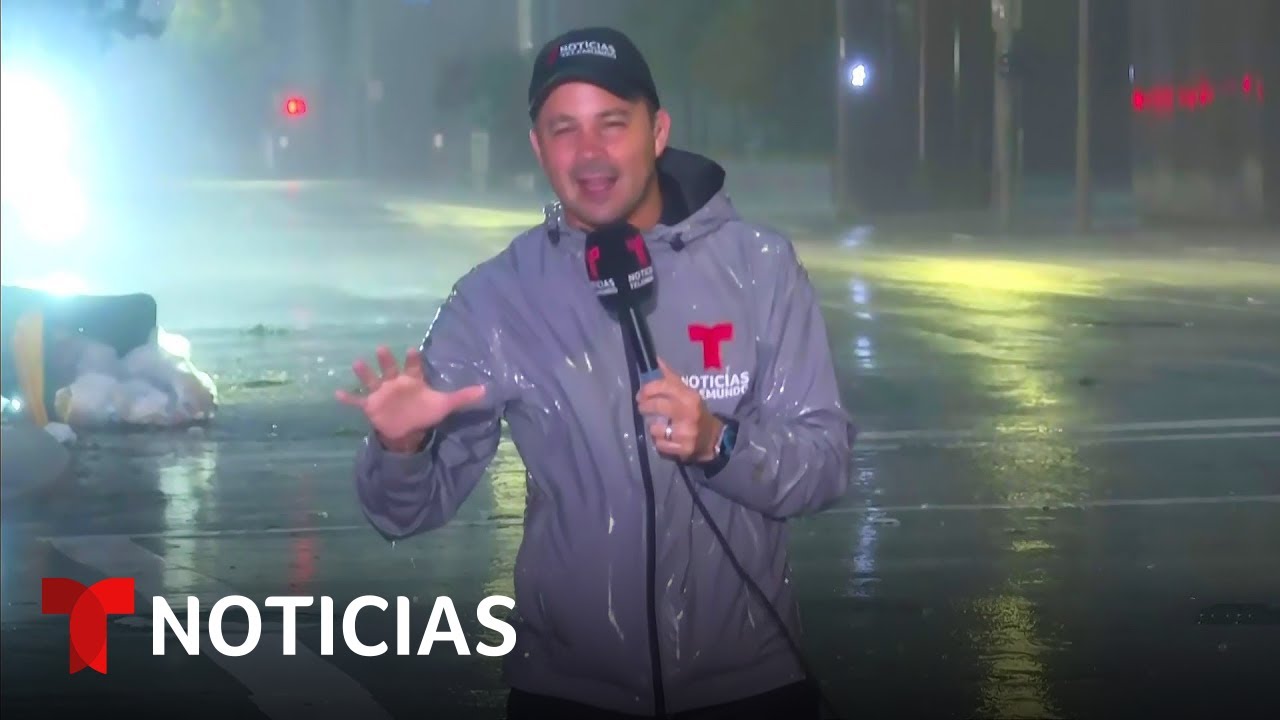 Alertan de inundaciones repentinas en Houston por Beryl | Noticias Telemundo