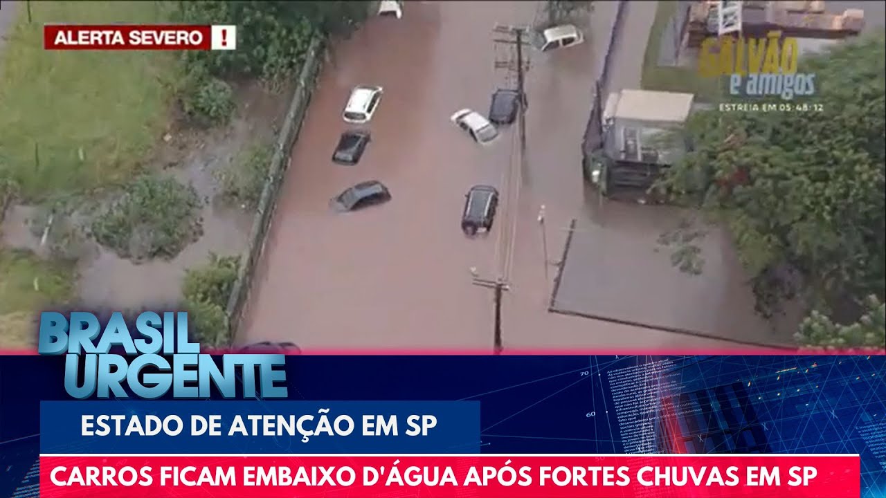 Carros ficam embaixo d'água após fortes chuvas em SP | Brasil Urgente