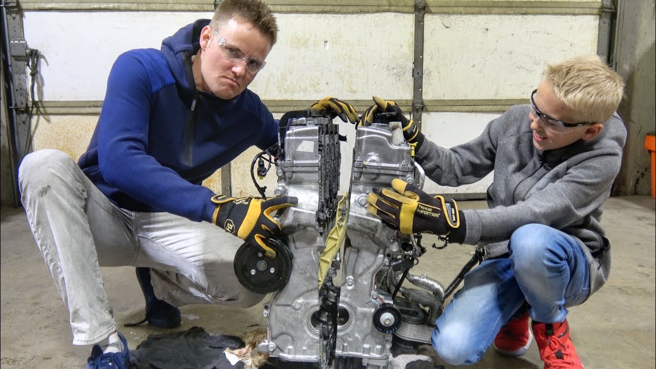 Whats inside an Engine?